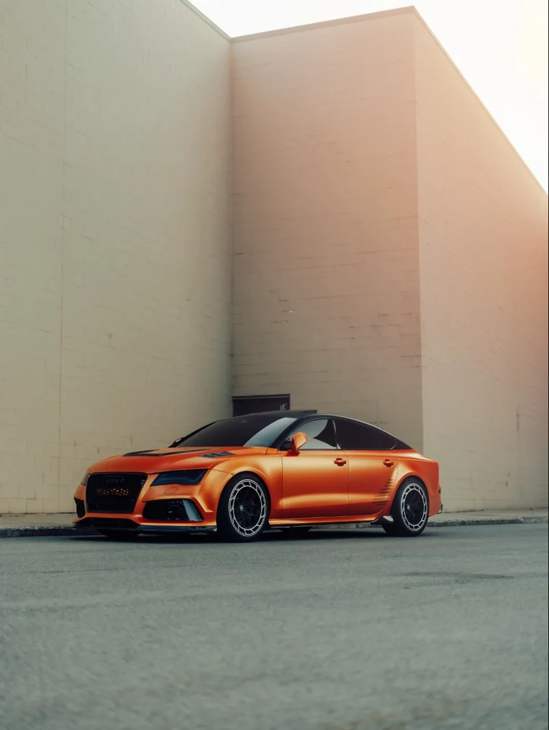 Audi S7: Wavy Kid's Satin Orange S7